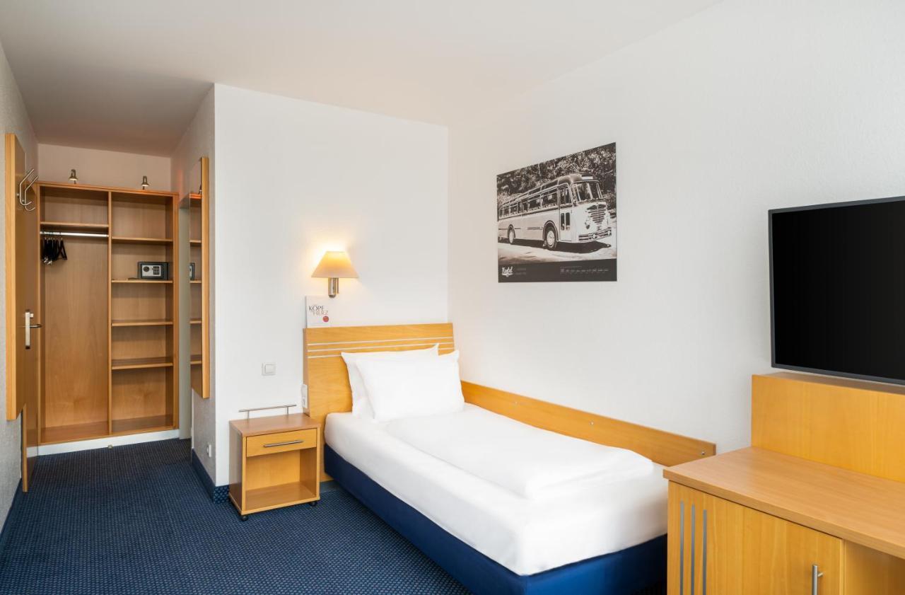 Arthotel Ana Neotel Щутгарт Екстериор снимка